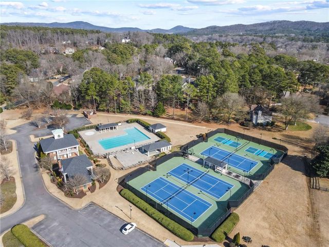 4 Bristol Court, Cartersville, GA 30120