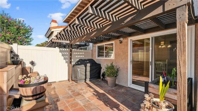 4304 Lincoln Plaza, Cypress, CA 90630