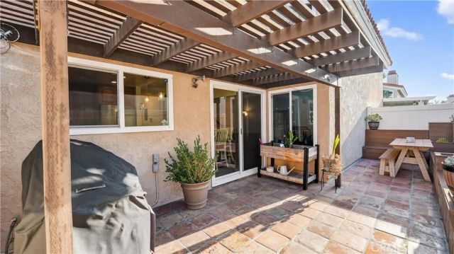 4304 Lincoln Plaza, Cypress, CA 90630