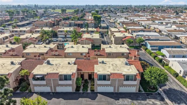 4304 Lincoln Plaza, Cypress, CA 90630