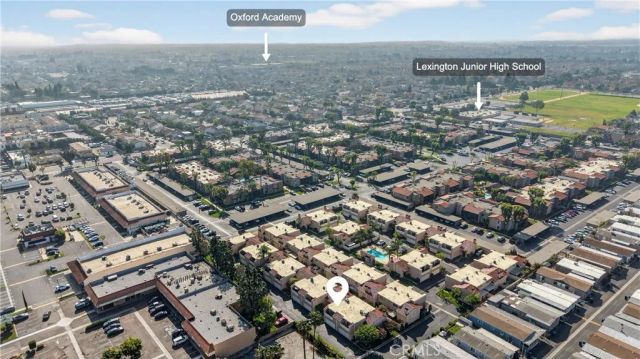 4304 Lincoln Plaza, Cypress, CA 90630