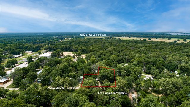 1023 Chancellor Drive, Tool, TX 75143