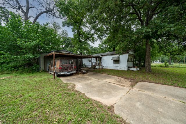 1023 Chancellor Drive, Tool, TX 75143