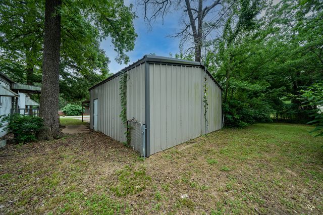 1023 Chancellor Drive, Tool, TX 75143