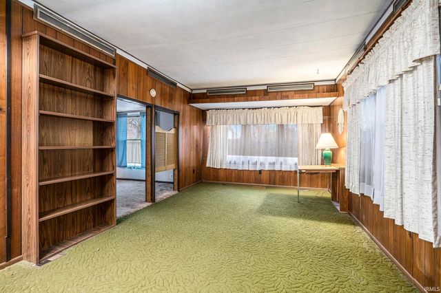 51895-3 E County Line Road, Middlebury, IN 46540