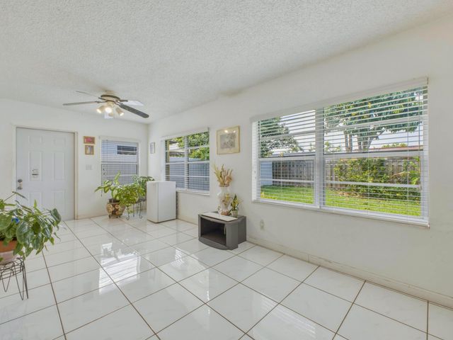 9111 NW 25th Court, Sunrise, FL 33322