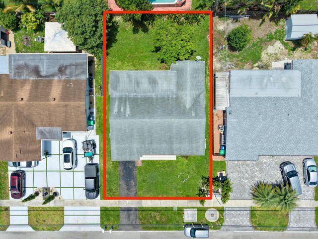 9111 NW 25th Court, Sunrise, FL 33322