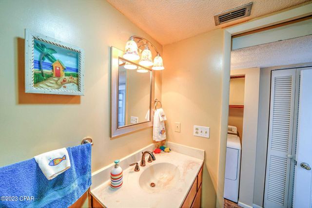 209 Squid Lane, Panama City Beach, FL 32408