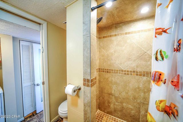 209 Squid Lane, Panama City Beach, FL 32408