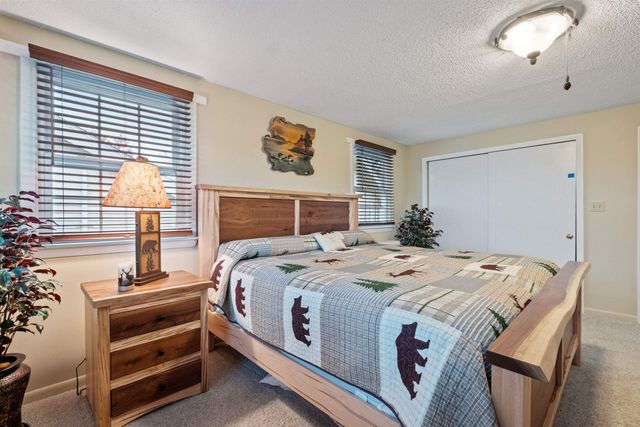 38 Lake Shore Dr Unit 10, Moultonborough, NH 03254