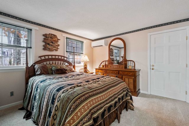 38 Lake Shore Dr Unit 10, Moultonborough, NH 03254