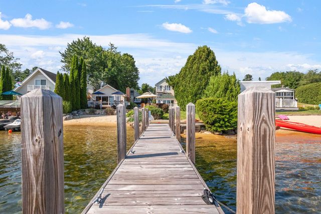 38 Lake Shore Dr Unit 10, Moultonborough, NH 03254