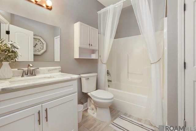 23839 Snowdon Ave, Denham Springs, LA 70726