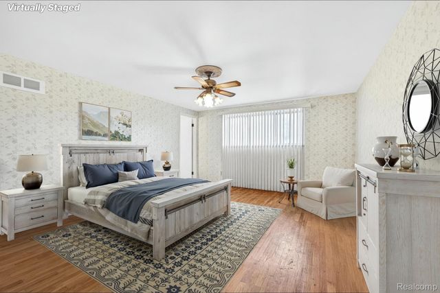20257 Coachwood Road W, Riverview, MI 48193