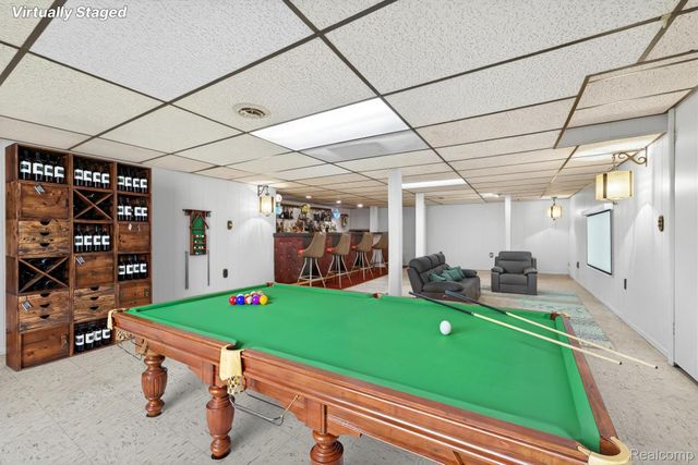 20257 Coachwood Road W, Riverview, MI 48193