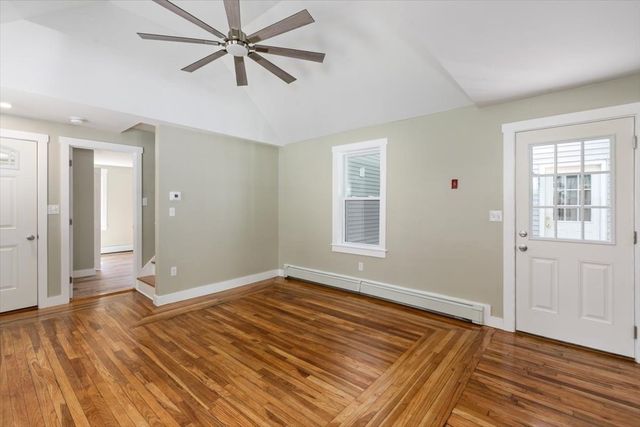 14-16 Bartlett Ave 16, Haverhill, MA 01830