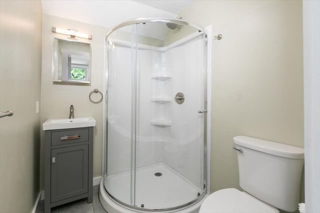 14-16 Bartlett Ave 16, Haverhill, MA 01830