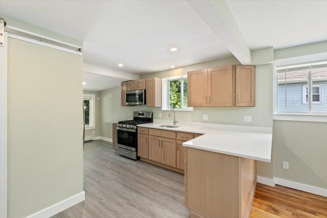 14-16 Bartlett Ave 16, Haverhill, MA 01830