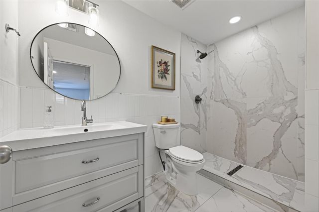 16535 Oat Mill Drive, Houston, TX 77095