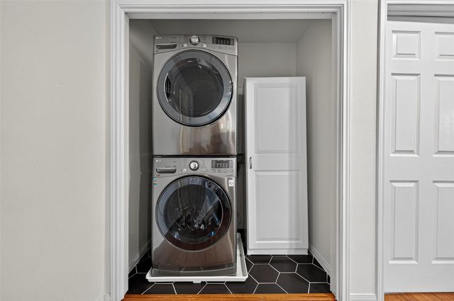 16535 Oat Mill Drive, Houston, TX 77095