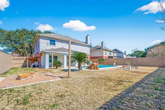 16535 Oat Mill Drive, Houston, TX 77095