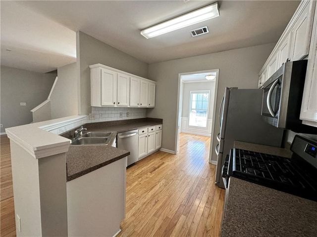 2403 Walnut Tree Lane, Buford, GA 30519