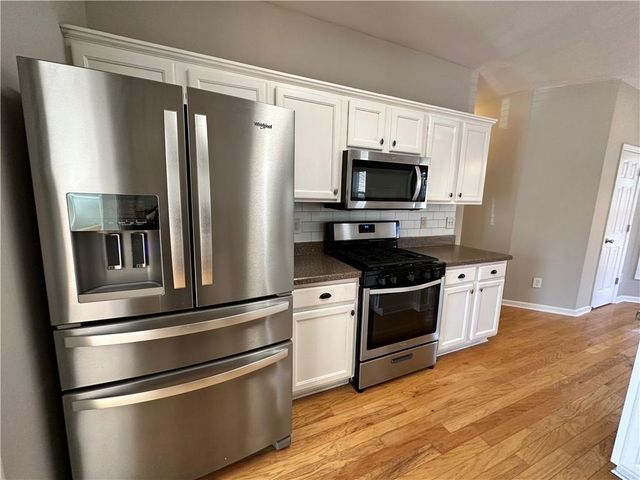2403 Walnut Tree Lane, Buford, GA 30519