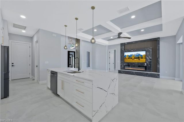 2017 SW 31st TER, Cape Coral, FL 33914