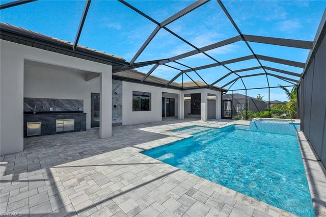 2017 SW 31st TER, Cape Coral, FL 33914