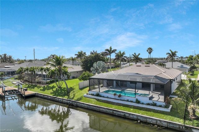 2017 SW 31st TER, Cape Coral, FL 33914