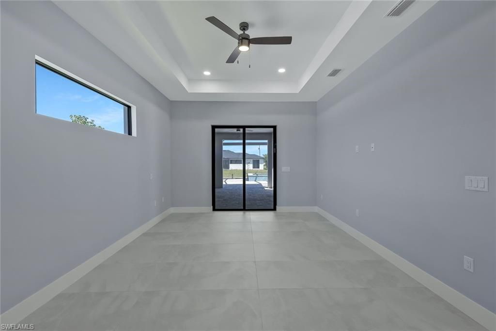 Image 16 of property listing at 2017 SW 31st TER, Cape Coral, FL 33914