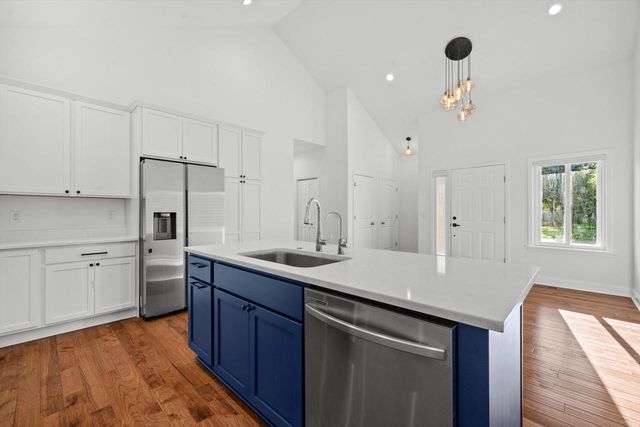 403 Walworth STREET, Lake Geneva, WI 53147
