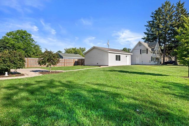 403 Walworth STREET, Lake Geneva, WI 53147