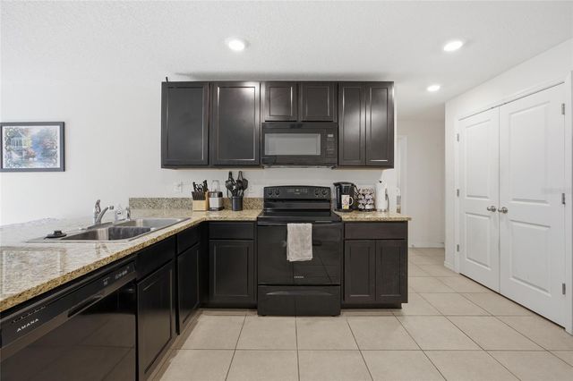 273 HICKORY COURSE RADIAL, Ocala, FL 34472