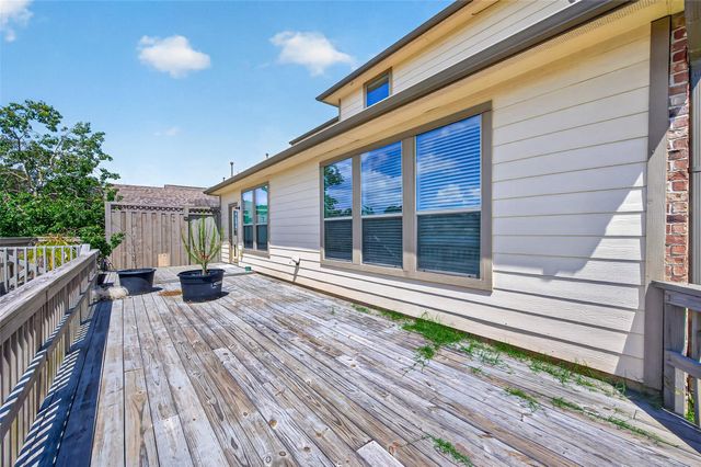 11995 La Salle River Road, Conroe, TX 77304