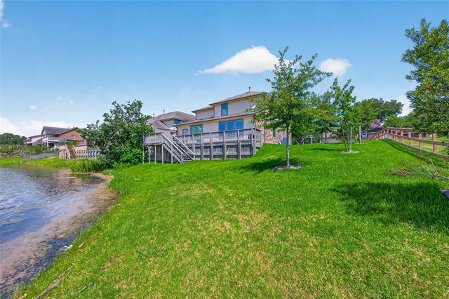 11995 La Salle River Road, Conroe, TX 77304