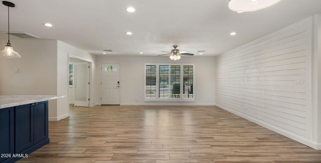 2255 E PIESTEWA PEAK Drive, Phoenix, AZ 85016 — photo 4