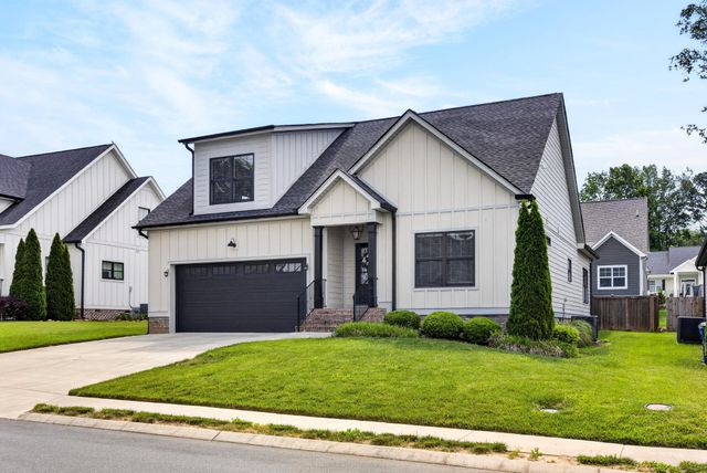 5025 Grove Park Court, NE, Cleveland, TN 37312