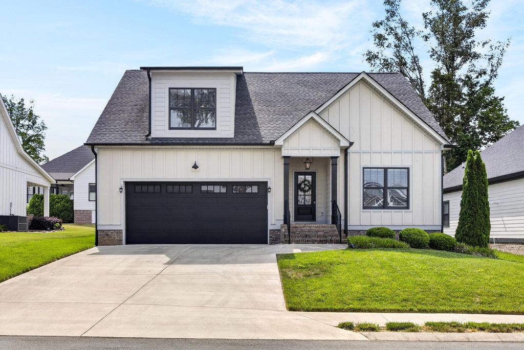 5025 Grove Park Court, NE, Cleveland, TN 37312