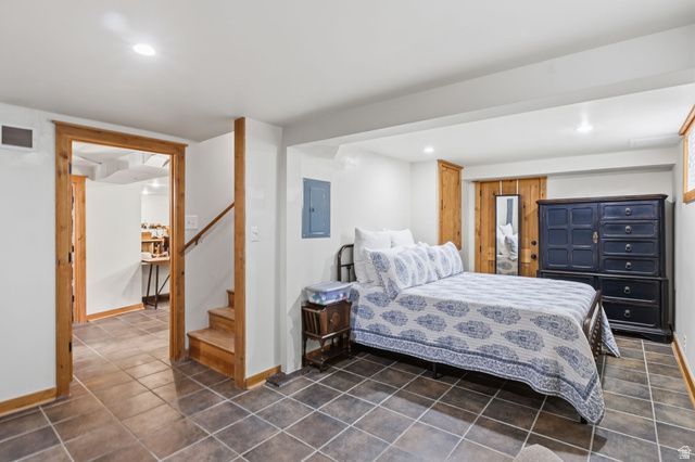 1332 E THORNTON AVE, Salt Lake City, UT 84105