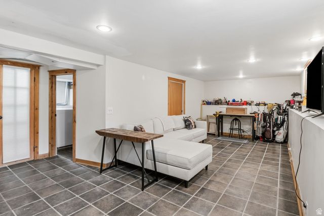 1332 E THORNTON AVE, Salt Lake City, UT 84105