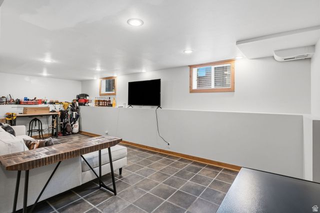 1332 E THORNTON AVE, Salt Lake City, UT 84105