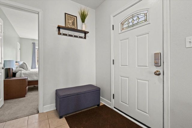 150 E Fairmount AVENUE, Whitefish Bay, WI 53217