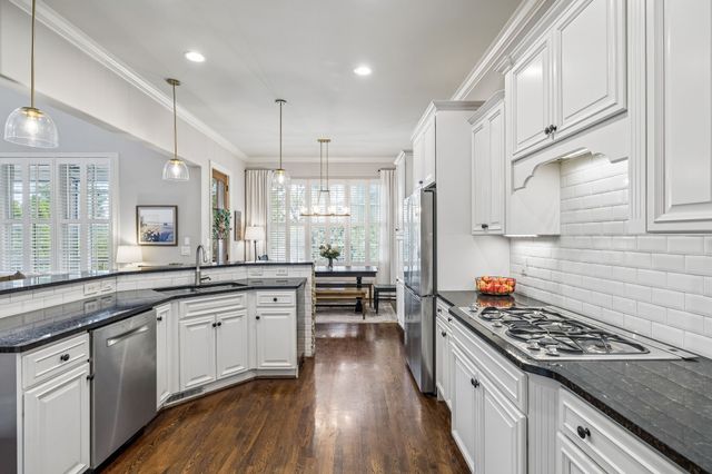 190 Azalea Ln, Franklin, TN 37064