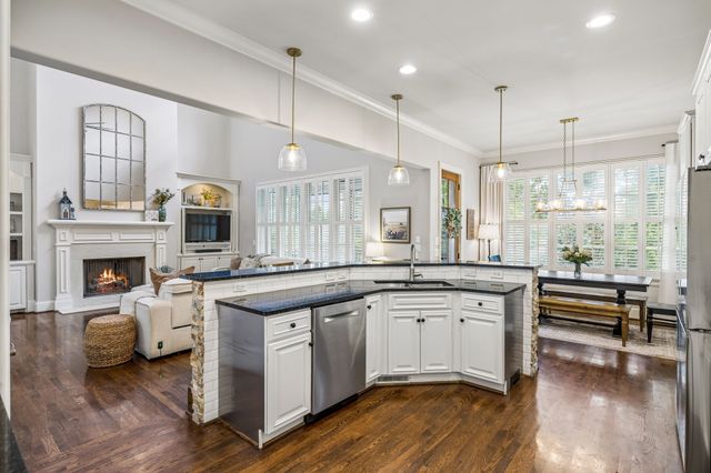 190 Azalea Ln, Franklin, TN 37064
