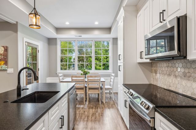 190 Azalea Ln, Franklin, TN 37064