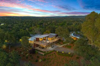 3580 Ridgewood Dr, Loomis, CA 95650