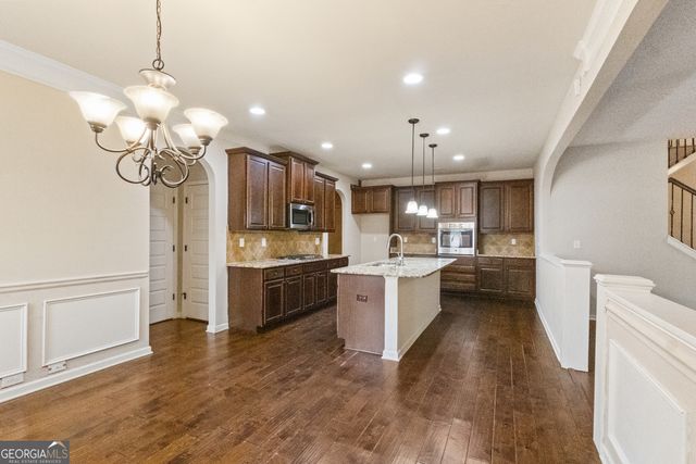 457 Mossycup Drive, Fairburn, GA 30213