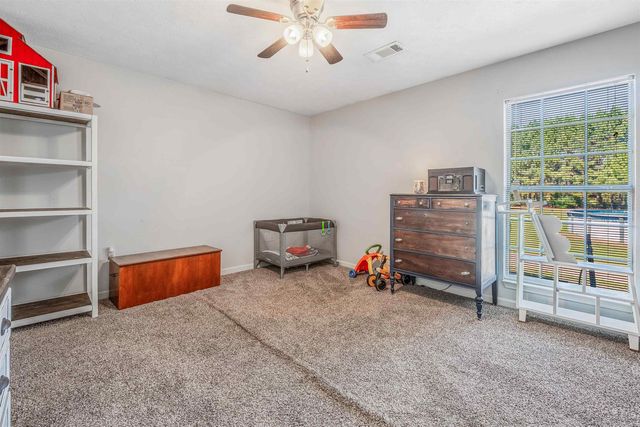 13 Brown Road, Vilonia, AR 72173