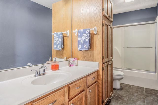 13 Brown Road, Vilonia, AR 72173